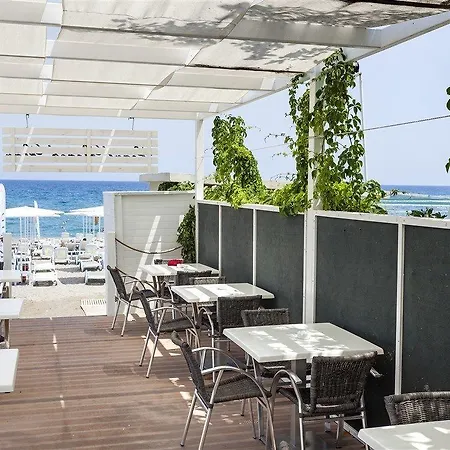 Karmir & Hotel Kemer