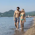 Karmir & Kemer
