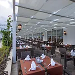 Karmir & 5* Kemer