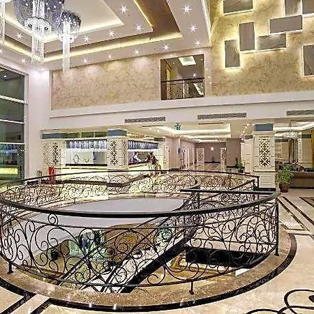 Karmir & 5* Kemer