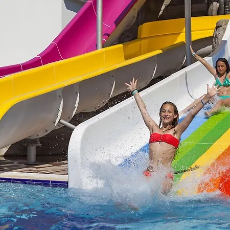 Karmir & Hotel Kemer