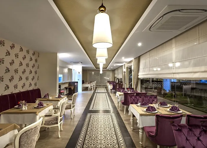 Karmir & Hotel Kemer