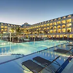 Karmir & Hotel Kemer