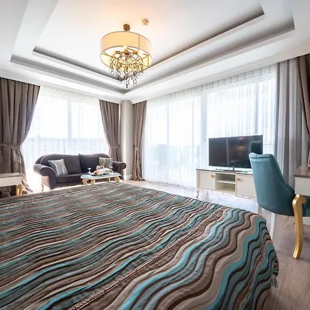 Karmir & Отель 5*