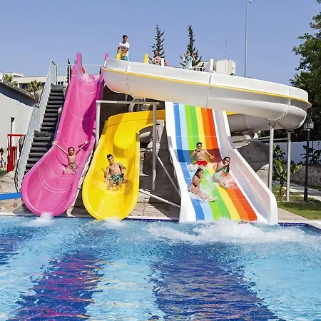 Karmir & Hotel 5*