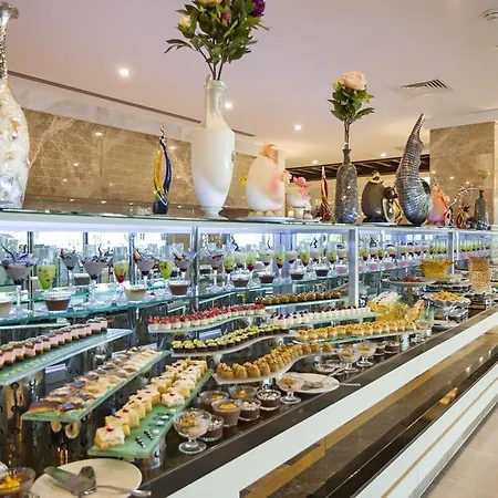 Hotel Karmir & 5*